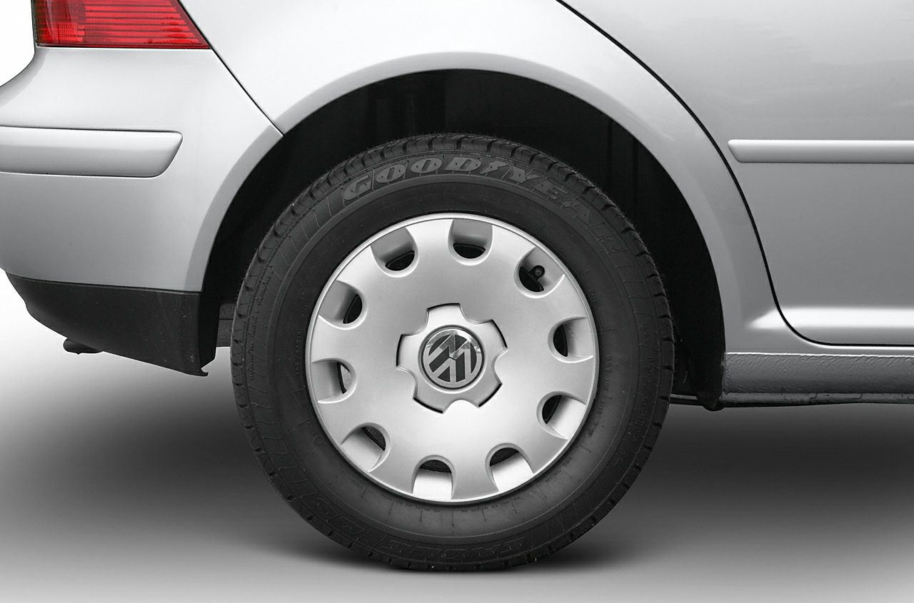 Rear wheel, tire, and fender of a compact hatchback