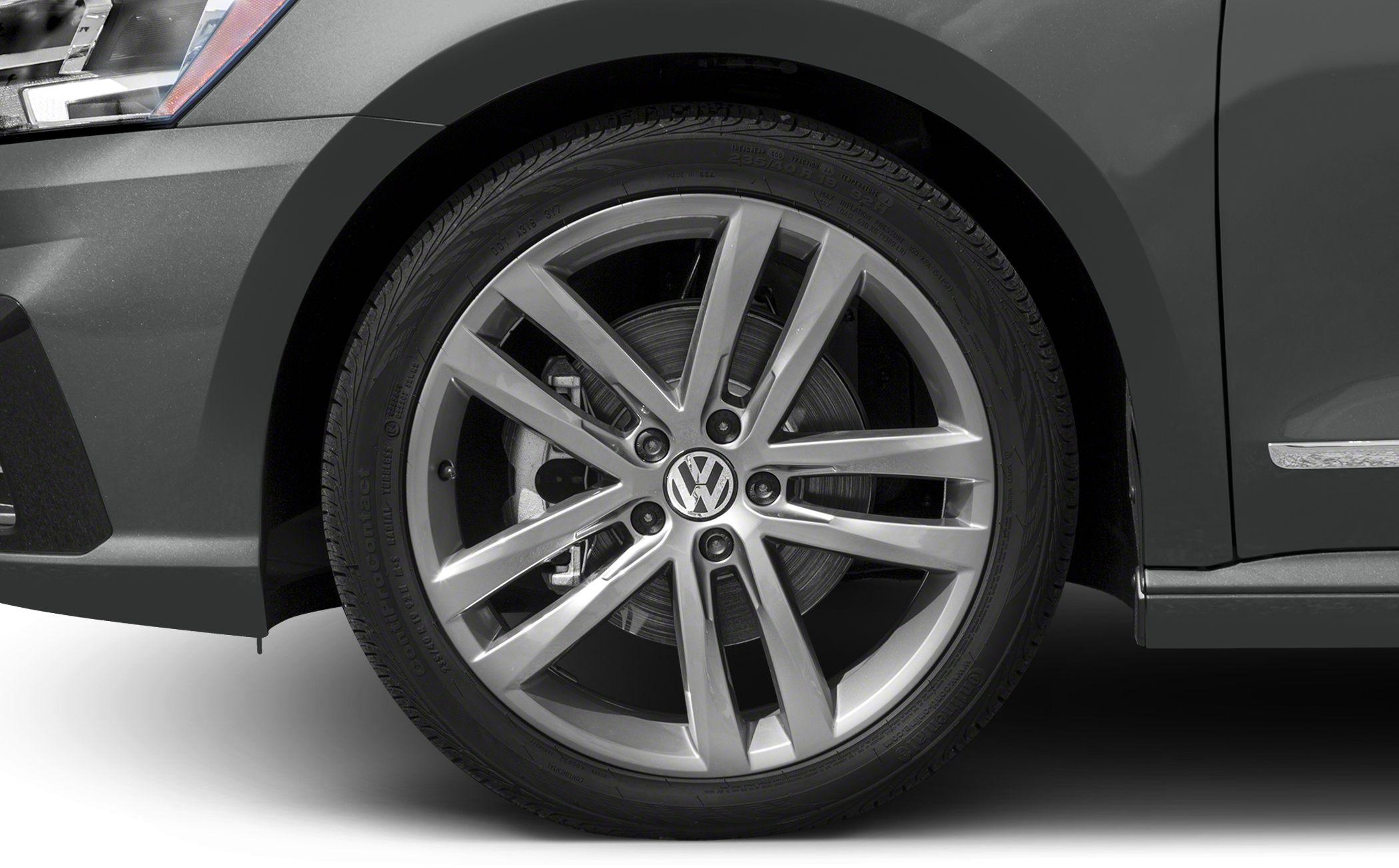 Close-up of alloy wheel and brake disc on Volkswagen Passat
