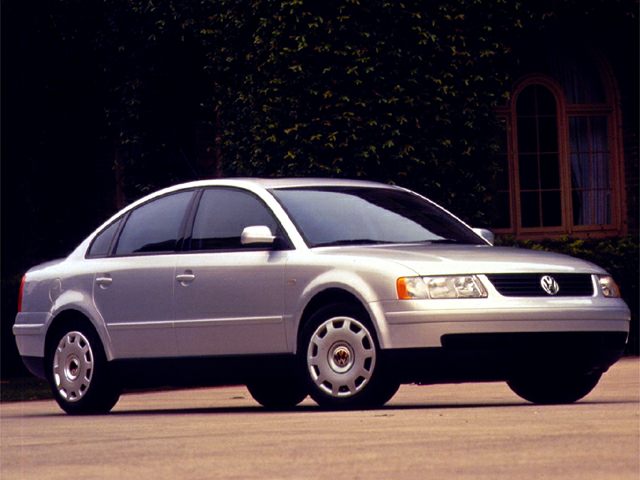 3/4 front-right view