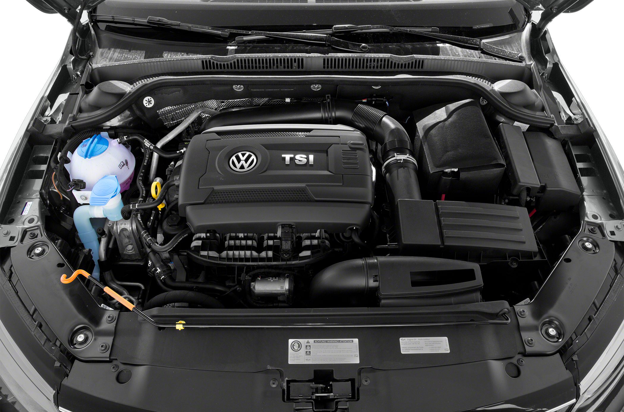 TSI engine with engine cover and fluid reservoirs in clean engine bay