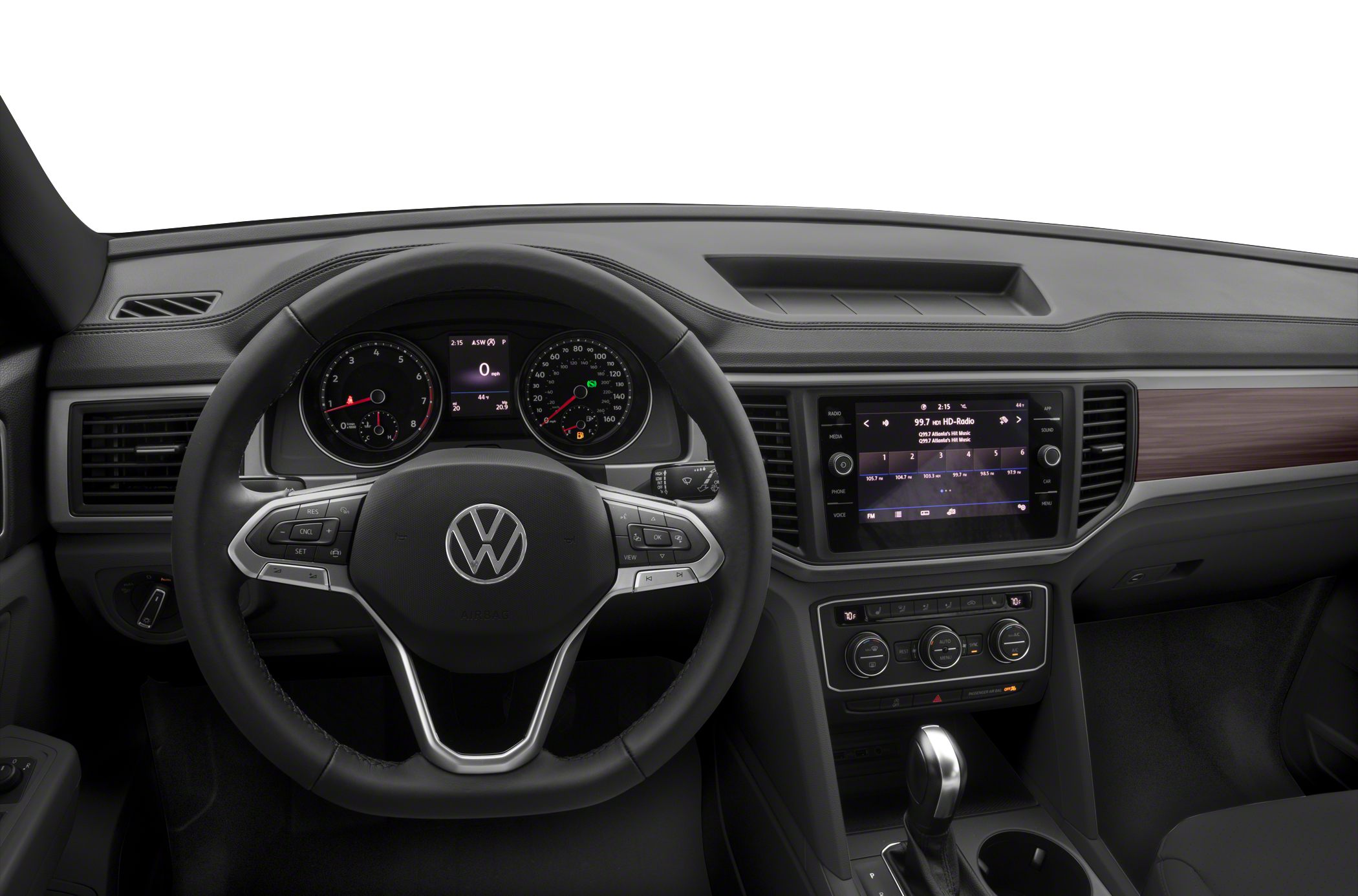 Steering wheel, digital instrument cluster, touch infotainment system, climate controls