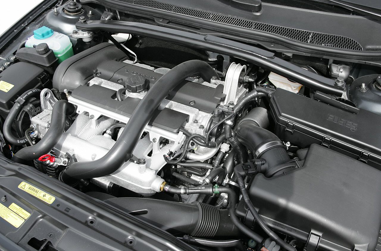 Engine bay with intake manifold and mechanical components