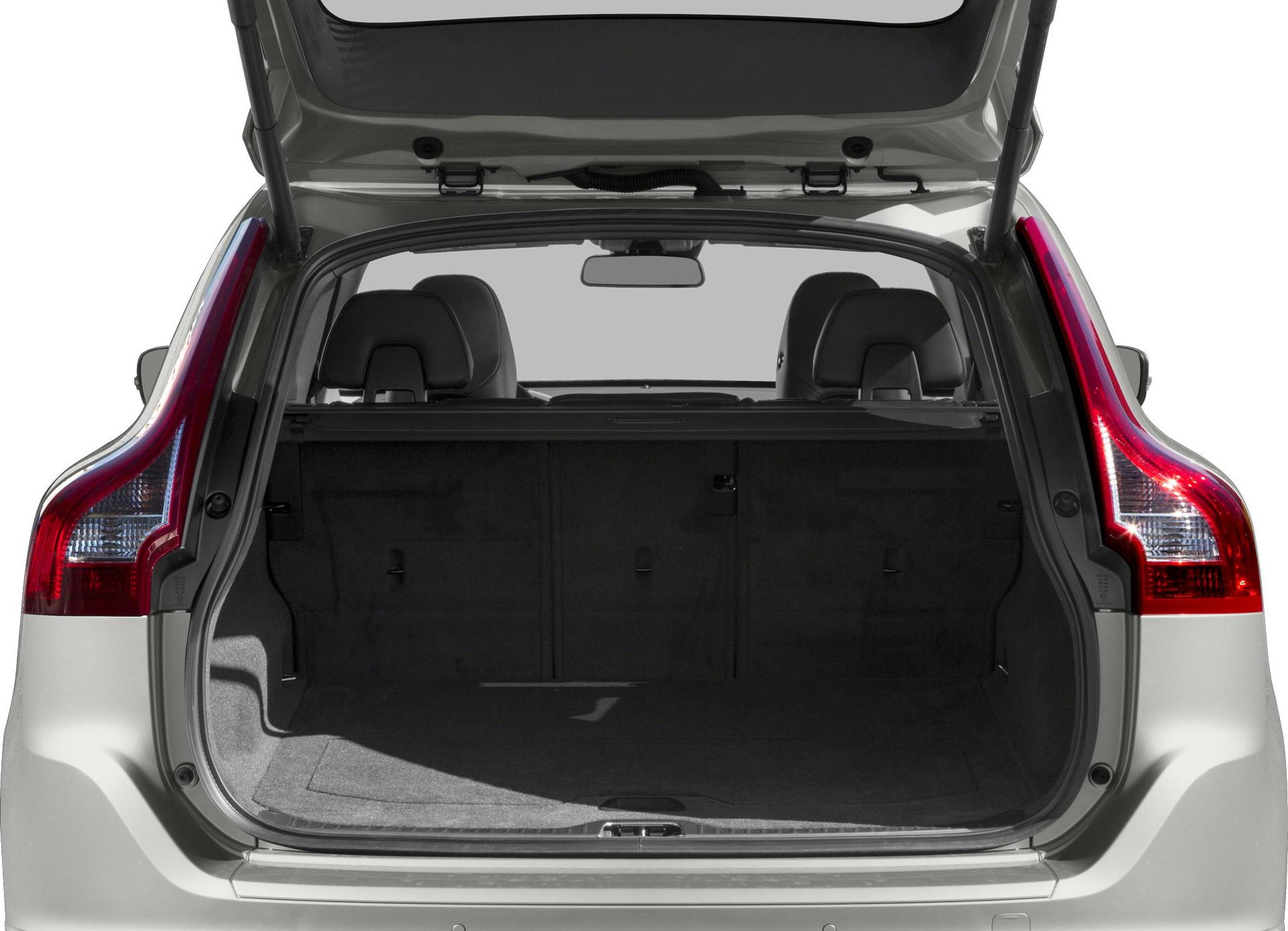 Large rear trunk cargo space with foldable rear seats
