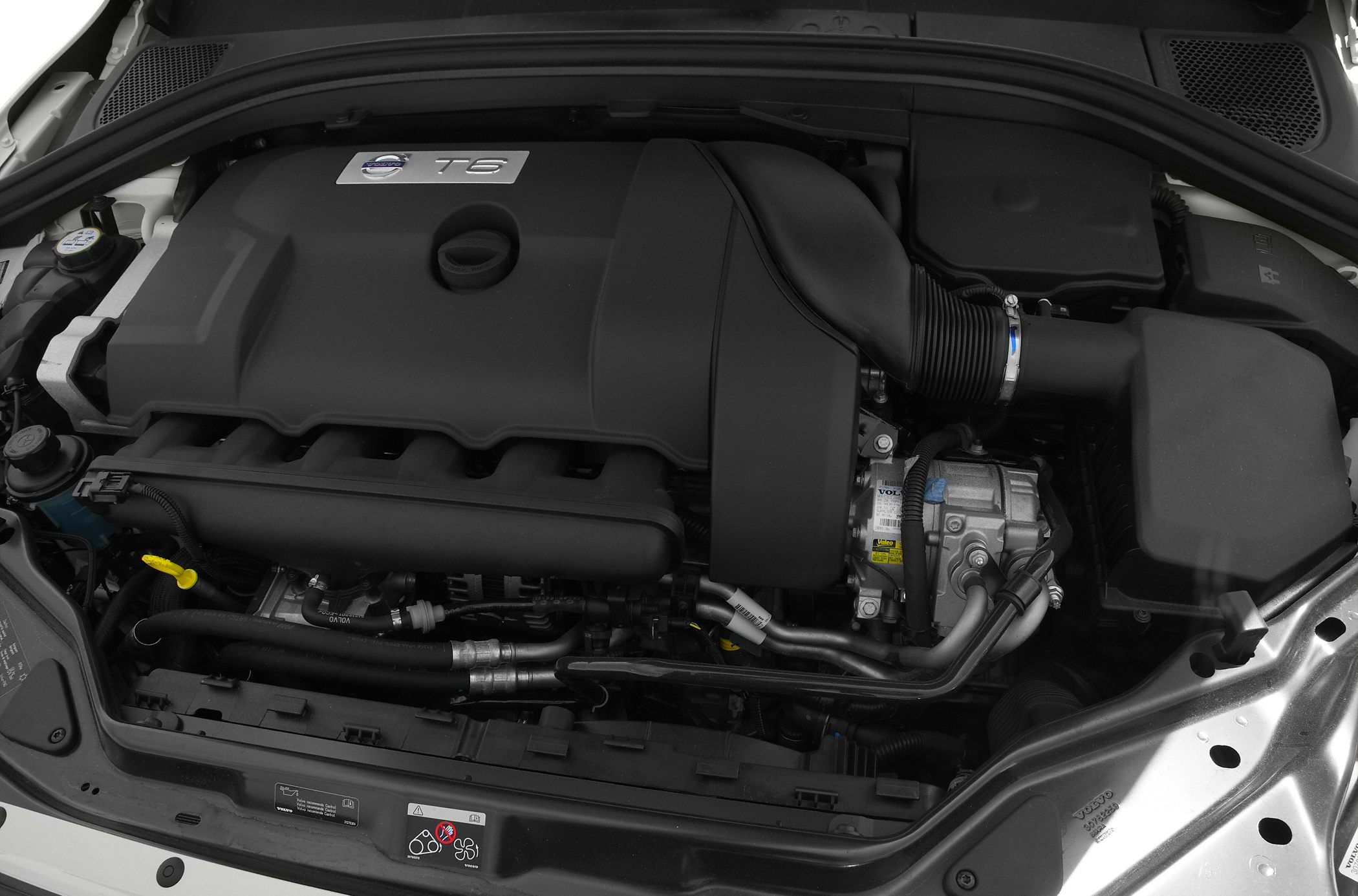 T6 engine bay with engine cover and intake components
