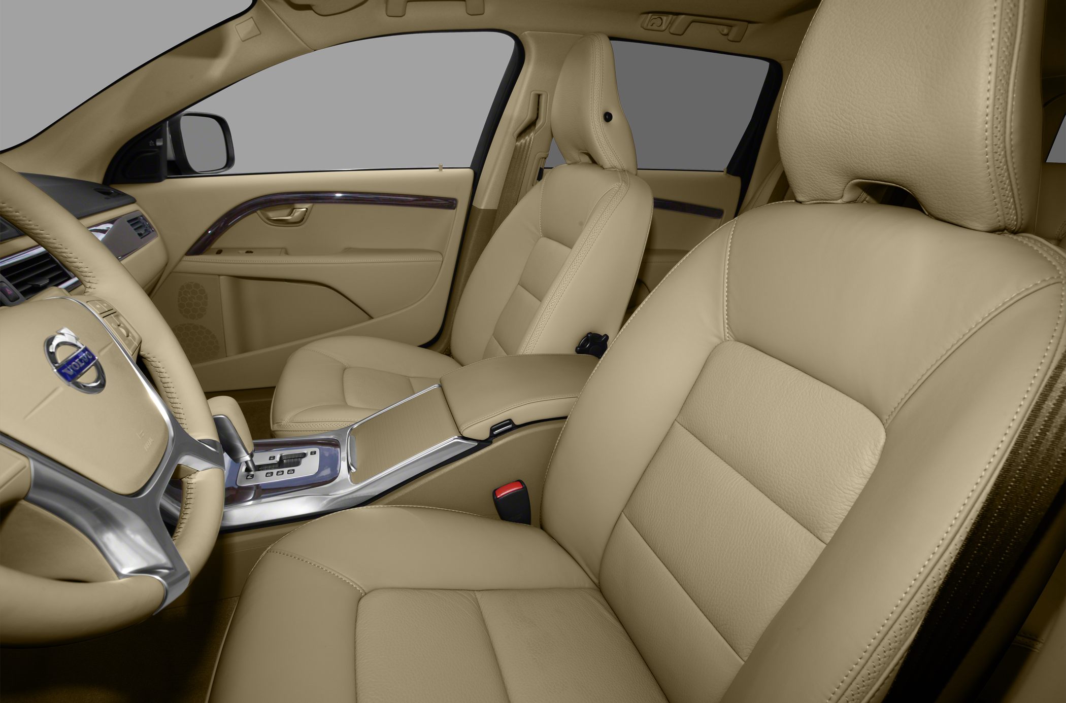 Beige leather seats and automatic gear lever in a car's interior