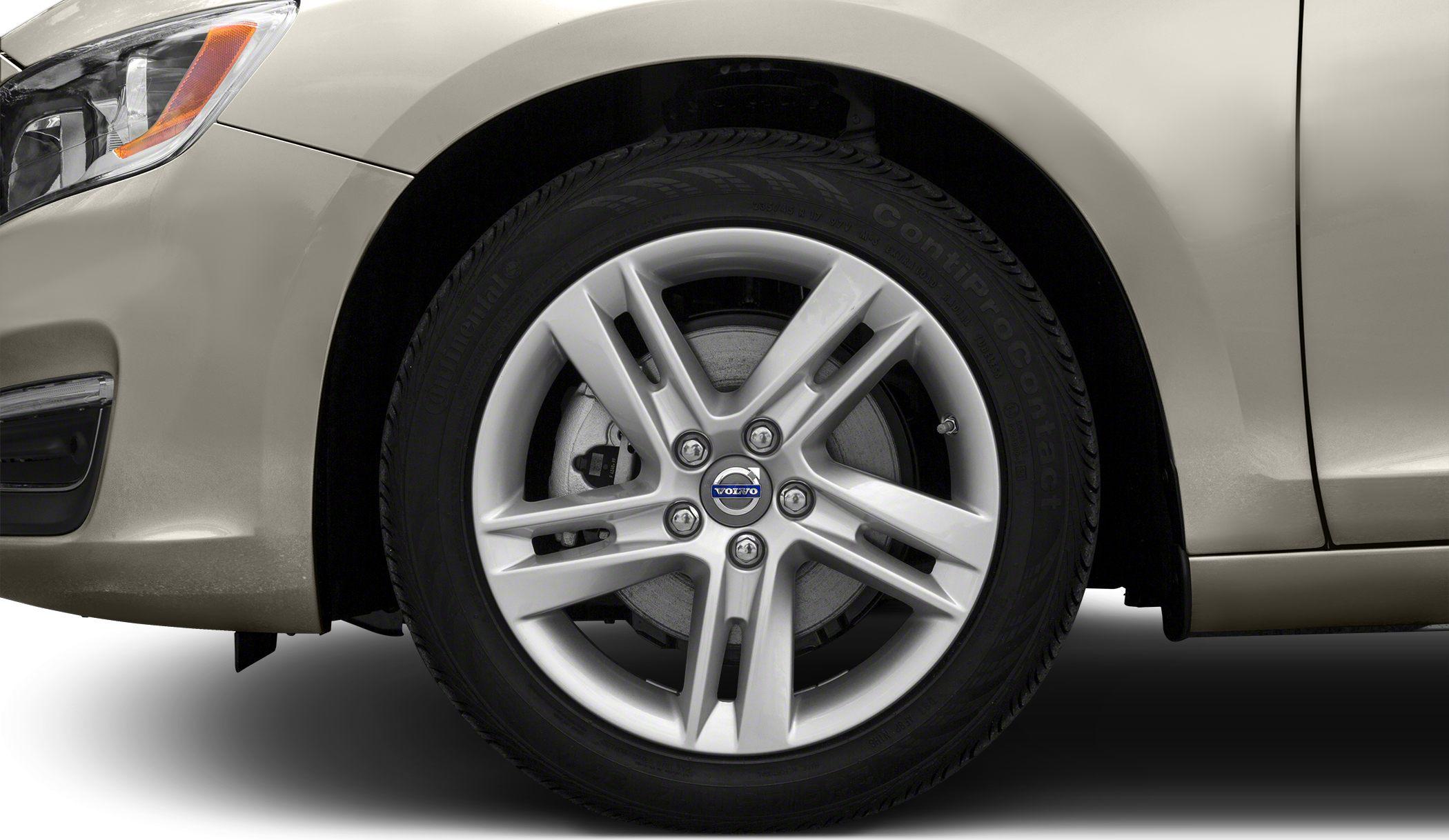 Alloy wheel and front headlight close-up