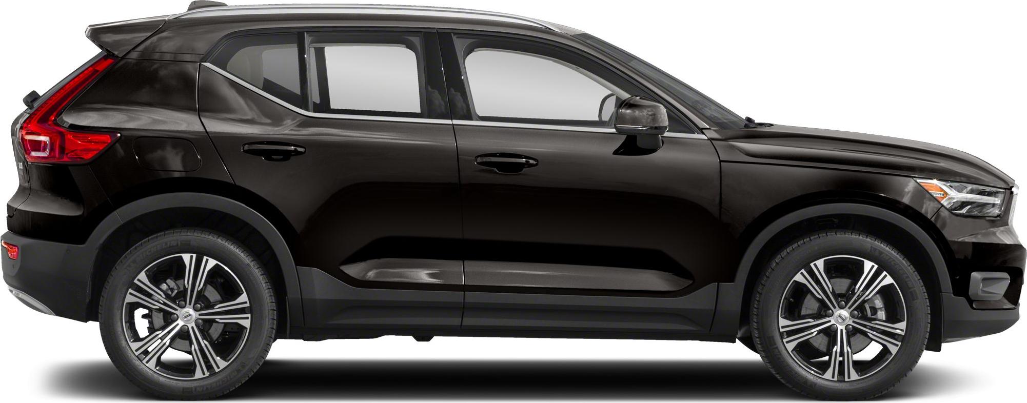 2023 Volvo XC40 (facelift 2022) Side View Right