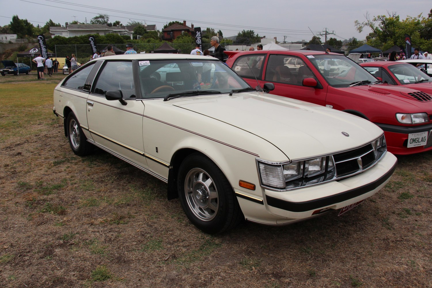 Late-70s two-door coupe with angular headlights and distinctive front grille