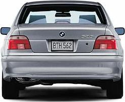 Rear view showing E39 facelift taillights and dual exhaust