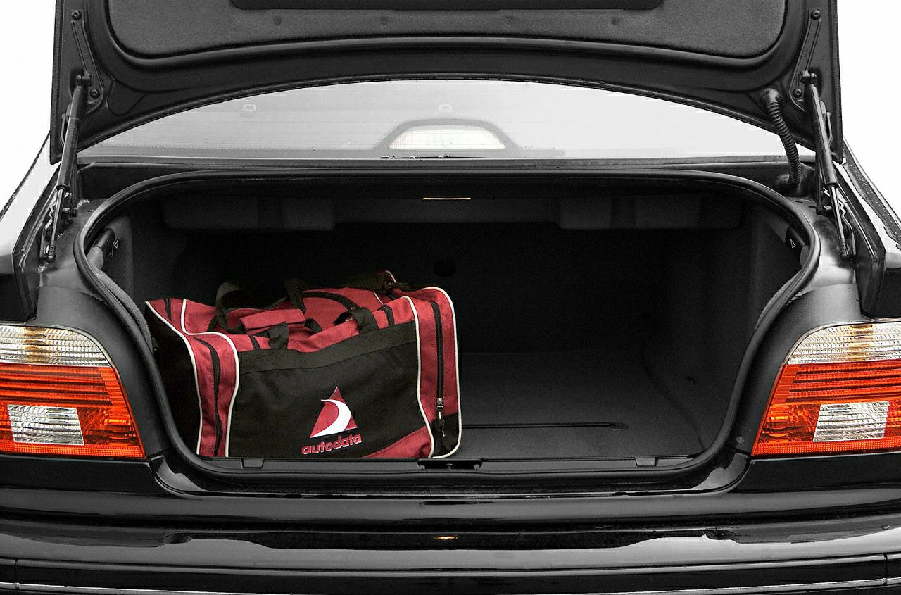 Open trunk with sports bag in rear compartment