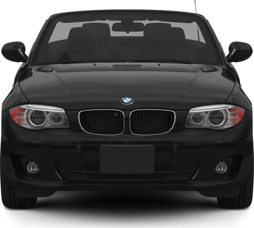 Front view with kidney grille, circular headlights, fog lights