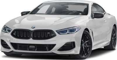 Sporty front grille and headlight design of a coupe
