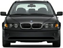 Front view with dual kidney grille and round headlights