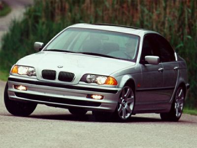 1991 BMW 3 Series Sedan (E36) 3/4 front-left view