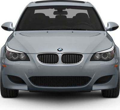 Front view with kidney grille and dual round headlights