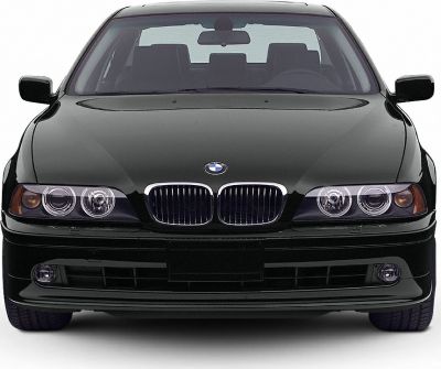 Front view with kidney grille and dual round headlights
