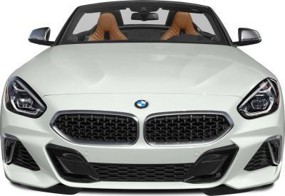 Front view with kidney grille and LED headlights