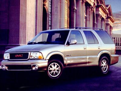 1998 GMC Envoy I (GMT330) 3/4 front-left view