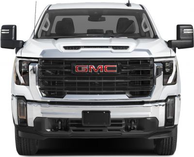 Bold front grille and hood scoop design with large towing mirrors