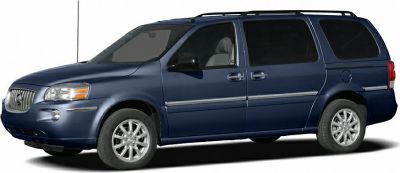 Side profile of minivan with sliding doors and roof rack
