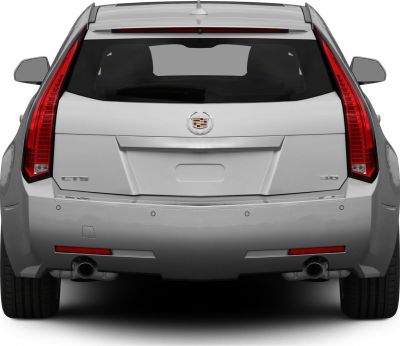 Rear view with vertical taillights and dual exhaust pipes