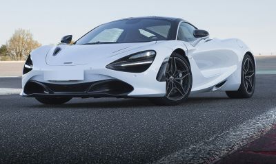 2017 McLaren 720S 3/4 front-left view