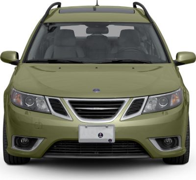 Front view with headlights, grille, fog lights, and roof rails