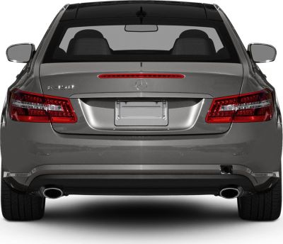 Rear view with dual exhaust and distinctive tail lights
