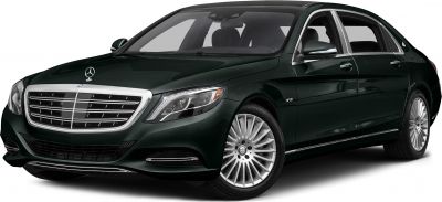 Front grille and alloy wheel of luxury sedan