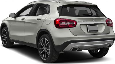 Rear view with tail lights and alloy wheels