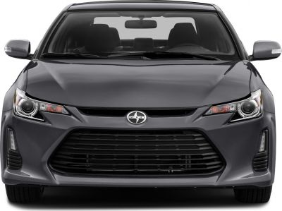 Front view with LED headlights and wide grille in sporty design