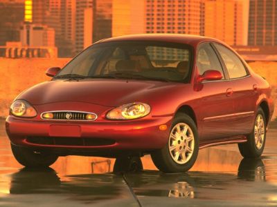 1996 Mercury Sable III 3/4 front-left view