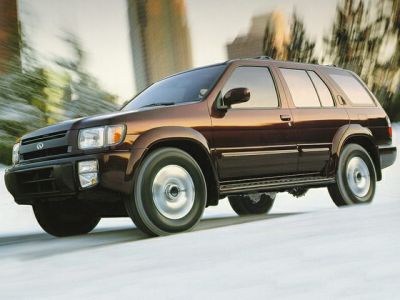 1996 Infiniti QX4 3/4 front-left view