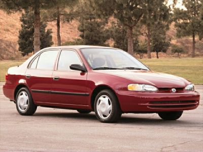 Classic sedan with smooth lines and compact front-side profile