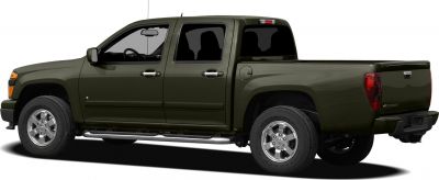 Dual cab pickup with chrome side steps and alloy wheels