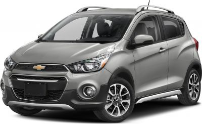 Front angle of compact hatchback with alloy wheels and roof rails