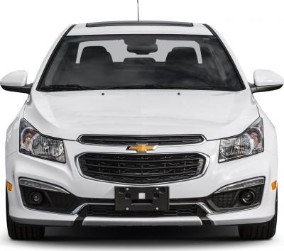 Front view with grille, headlights, and fog lights of a facelift 2013 sedan