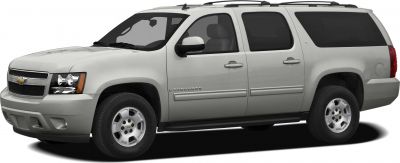 2007 Chevrolet Suburban (GMT900) 3/4 front-left view