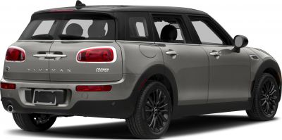 Split tailgate with rear lights and black alloy wheels