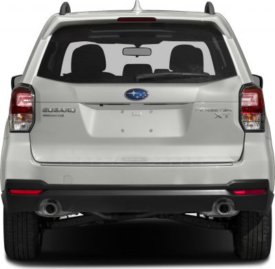Rear view of SUV with dual exhausts and rear window wiper