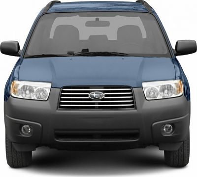 Front view showing grille, headlights, and fog lamps.