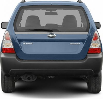 Rear view with tailgate, rear wiper, and clear taillights