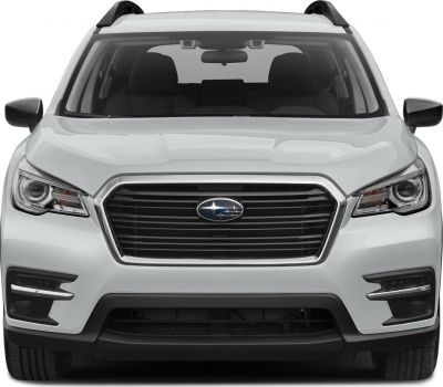 Front view with distinctive grille and LED headlights