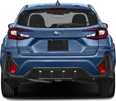 Distinctive angular taillights and black rear bumper with rear wiper
