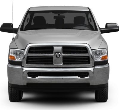 Front grille, headlights, and bumper of a heavy-duty truck