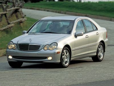 2000 Mercedes-Benz C-class (W203) 3/4 front-left view