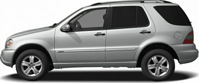 Side profile of facelifted mid-2000s SUV with alloy wheels and tinted windows