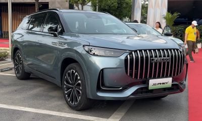 2024 Jaecoo J8 3/4 front-right view