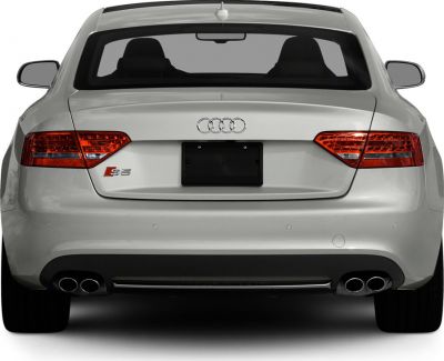 Rear view with dual exhausts and LED tail lights