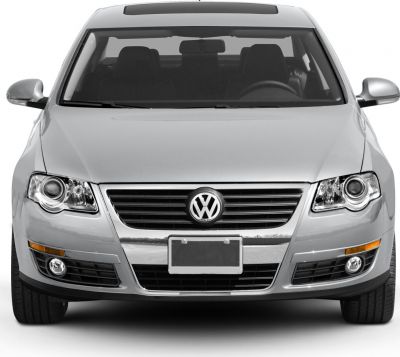 Front view with headlights and horizontal grille